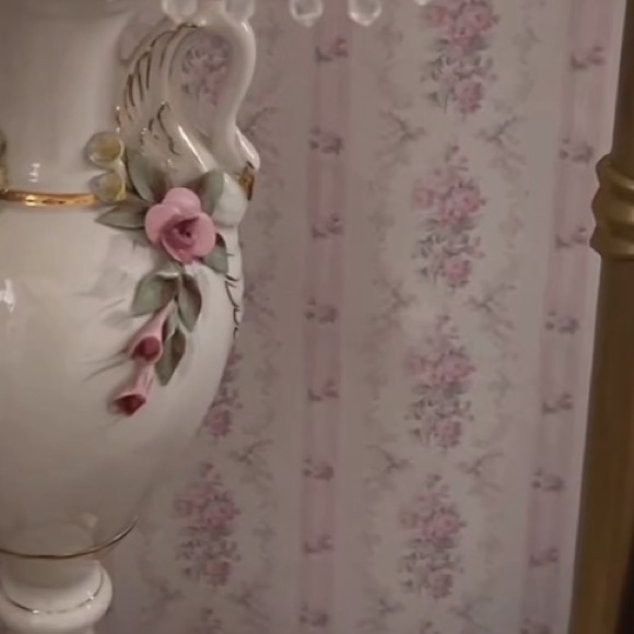 Meet your Posher, Jaxi - Picture 1 of 1